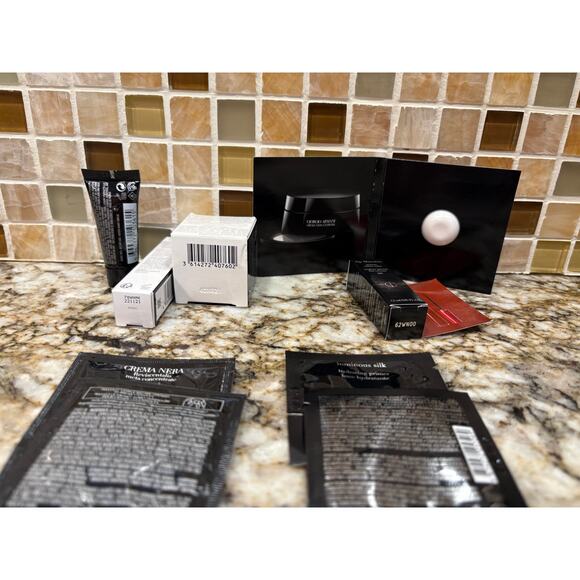 Armani Beauty 9 Pc Sample Lot w/ Crema Nera & Fluid Sheer - Picture 4 of 7